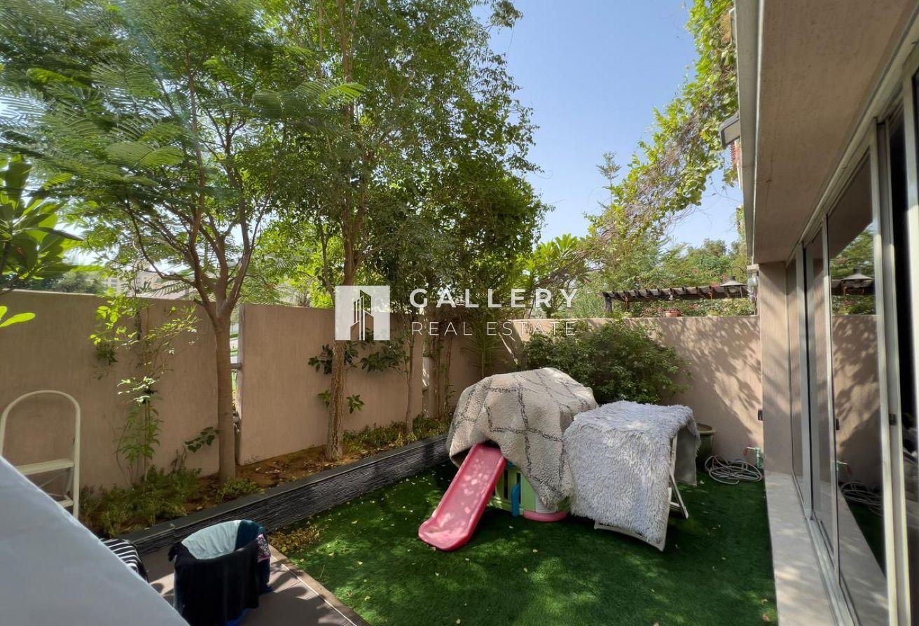 Single Row | Appliances Included | Available Now photo 13
