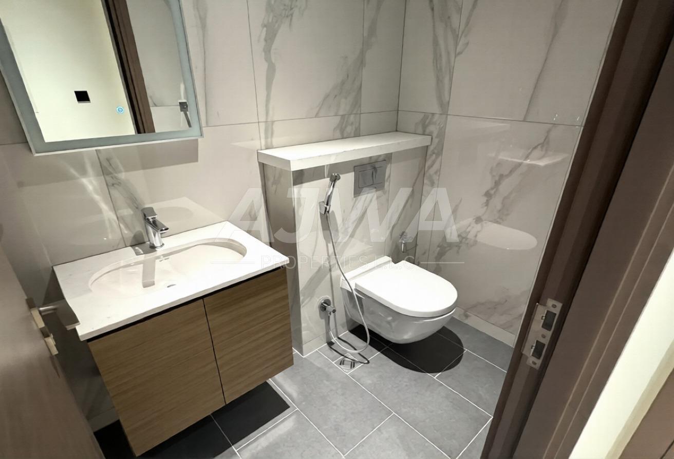 Ready to move | Brand New | Elegant Interiors photo 7