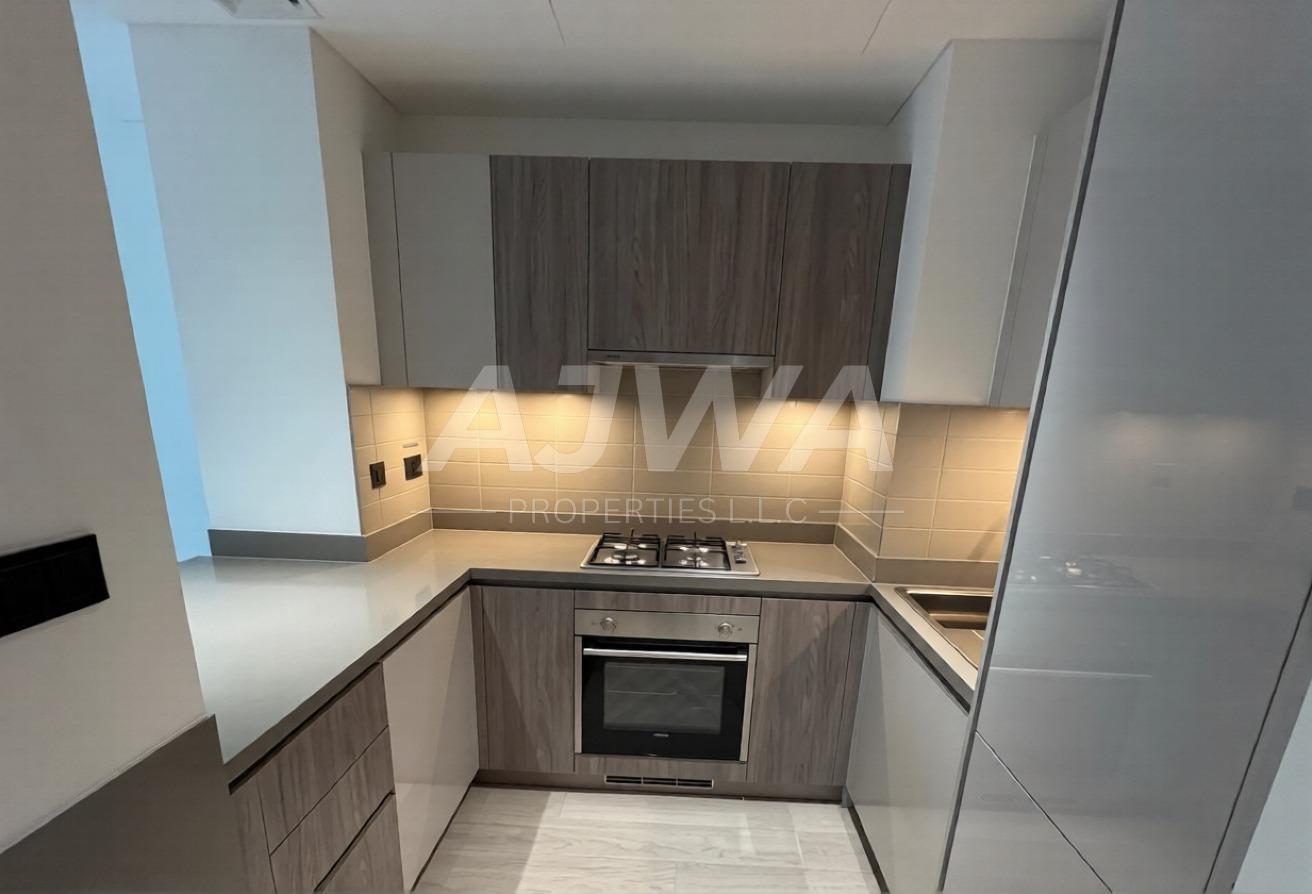 Ready to move | Brand New | Elegant Interiors photo 4