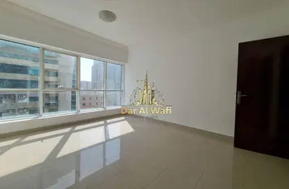 Apartment - 1 Bedroom - 2 Bathrooms for rent in Zakhir Tower 1 - Zakhir Towers - Al Taawun - Sharjah
