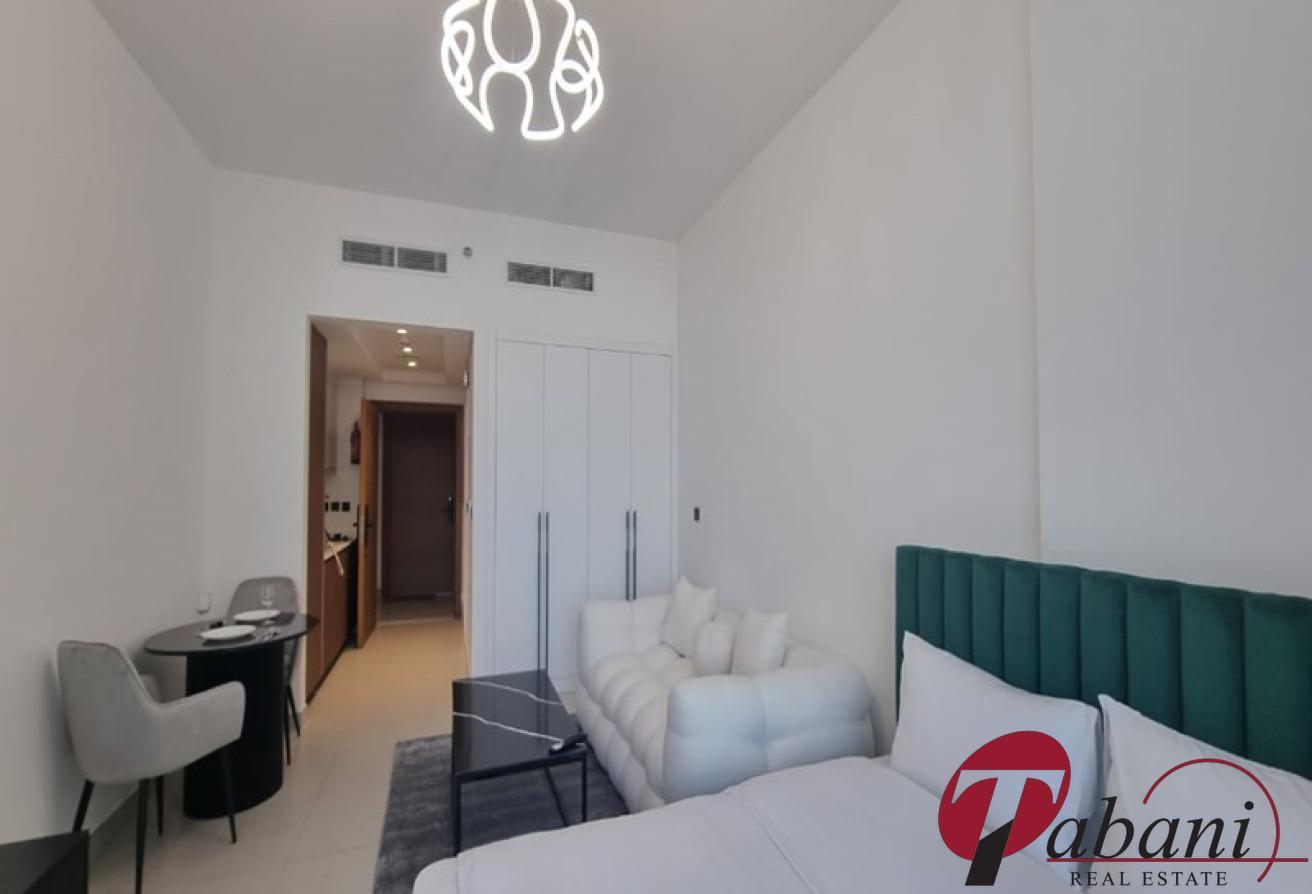 Beautiful Garden View Studio | Fully Furnished photo 2