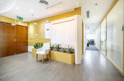 مكتب - استوديو - 3 حمامات للايجار في برج المنارة - الخليج التجاري - دبي