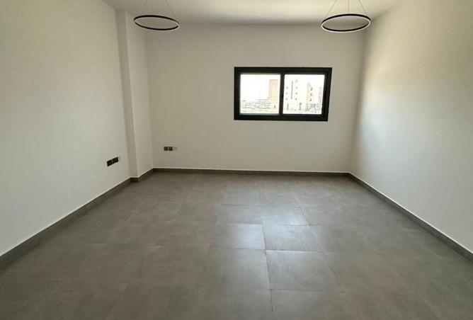 84888048 - Property Main Image