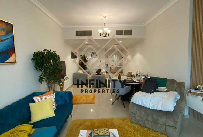 82372618 - Property Image 2