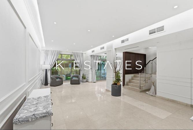 Upgraded | Landscaped | Vacant and Ready photo 2