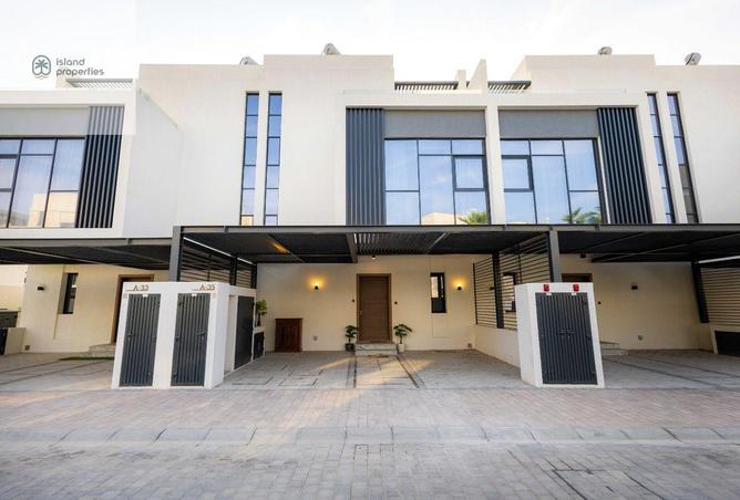 69504174 - Property Main Image