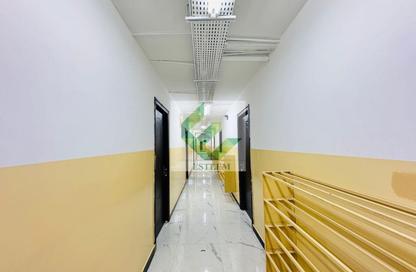Labor Camp - Studio - 7+ for rent in M-33 - Mussafah Industrial Area - Mussafah - Abu Dhabi