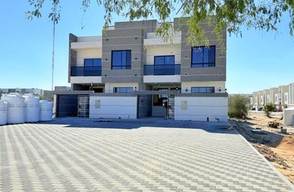 Villa - 5 - 7 for sale in Al Helio 1 - Al Helio - Ajman