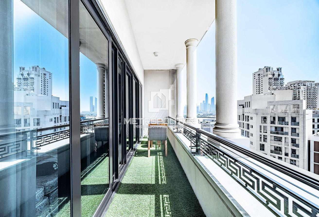 Canal Facing | Branded Living | Skyline View photo 25