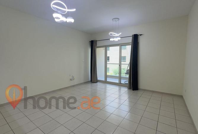 112737101 - Property Image 2