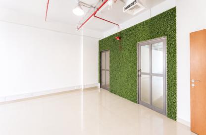 Office Space - Studio for rent in Capital Golden Tower - Business Bay - Dubai