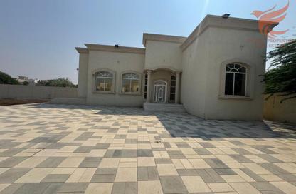 Villa - 3 - 3 for rent in Al Riffa - Ras Al Khaimah