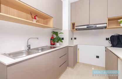 Townhouse - 2 Bedrooms - 4 Bathrooms for sale in Falcon Island South - Falcon Island - Al Hamra Village - Ras Al Khaimah