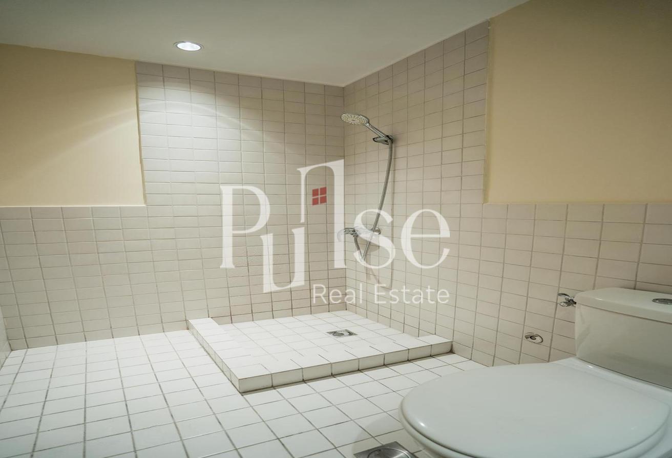 Furnished 3BR + Maid's Room | Prime DIFC Location photo 25