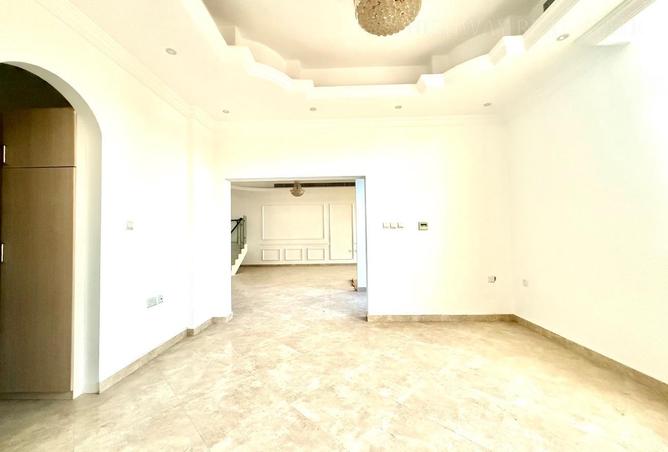 93567661 - Property Image 3
