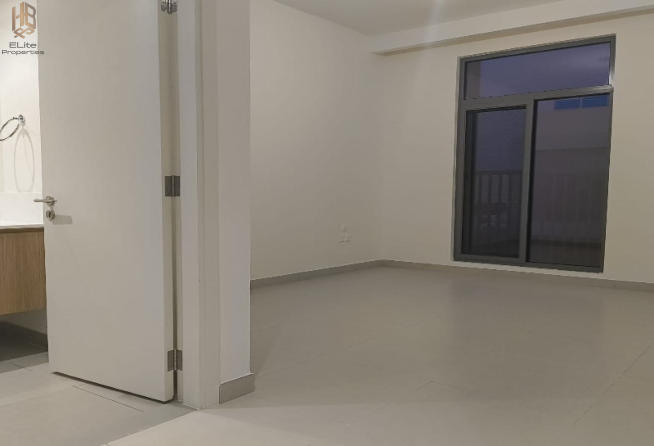 BEST PRICE I NEAR ENTRANCE I NEAR AMENITIES photo 2