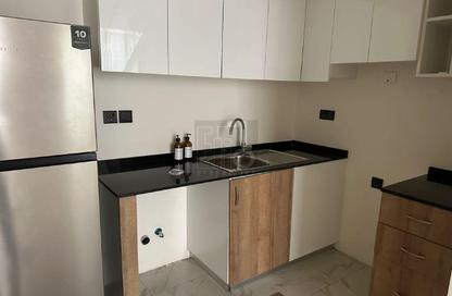 Townhouse - 1 Bedroom - 2 Bathrooms for rent in Rukan 3 - Rukan - Dubai