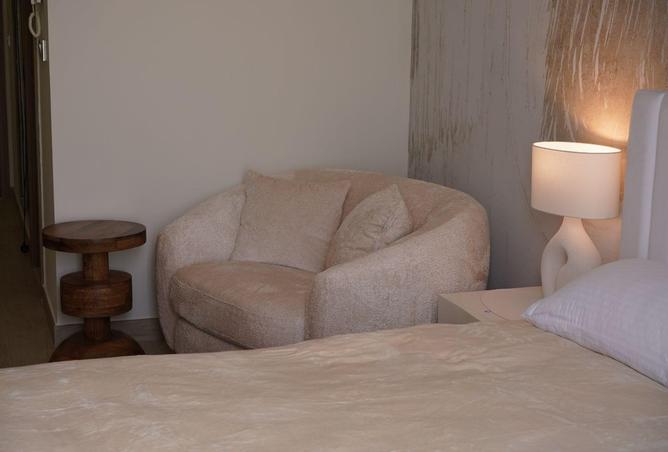 51231801 - Property Image 3