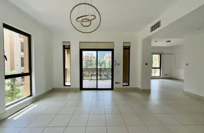 Apartment - 3 Bedrooms - 5 Bathrooms for rent in Zaafaran 1 - Zaafaran - Old Town - Downtown Dubai - Dubai