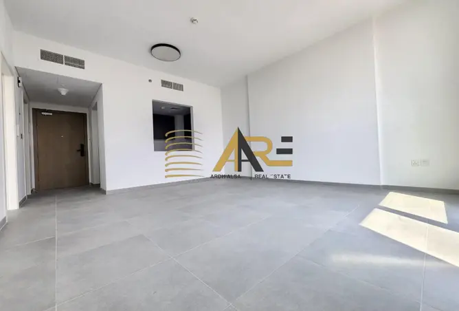 135180044 - Property Image 2