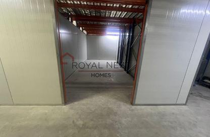 Warehouse - Studio - 1 Bathroom for rent in Building IC1-EMR-25 - Emirates Cluster - International City - Dubai