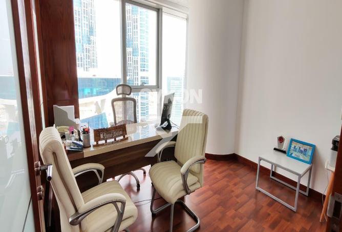 105984304 - Property Image 2