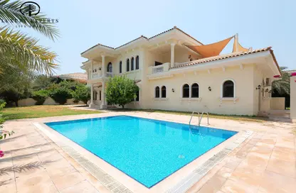 Villa - 6 Bedrooms - 6 Bathrooms for rent in Signature Villas Frond A - Signature Villas - Palm Jumeirah - Dubai