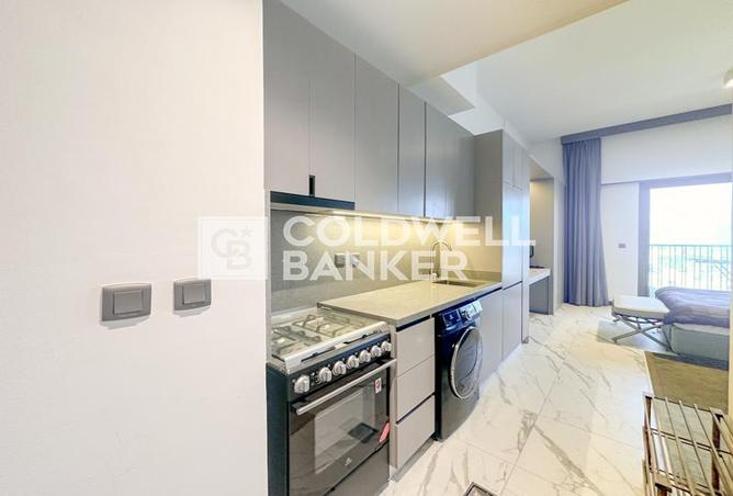 92696111 - Property Main Image