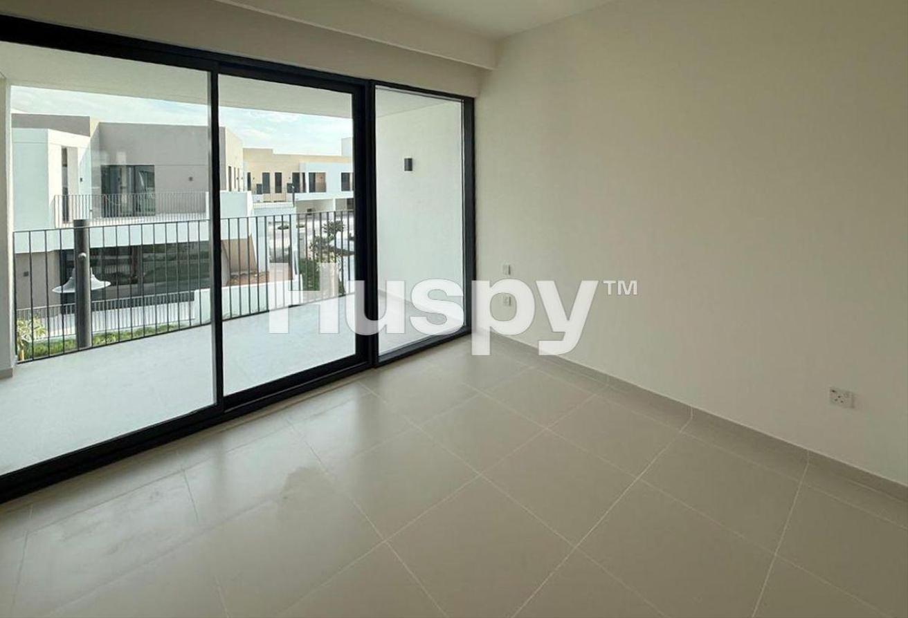 Vacant Now | Wadi Unit | First Tenant photo 8