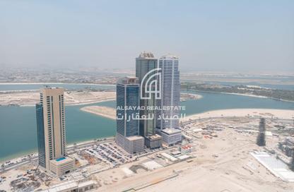 Apartment - 3 Bedrooms - 3 Bathrooms for sale in Palm Tower - Al Khan Lagoon - Al Khan - Sharjah