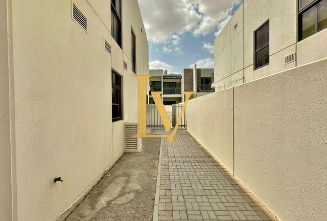 16027040 - Property Image 2