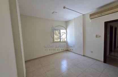 Apartment - 1 - 1 for rent in Al Qulaya'ah - Al Sharq - Sharjah