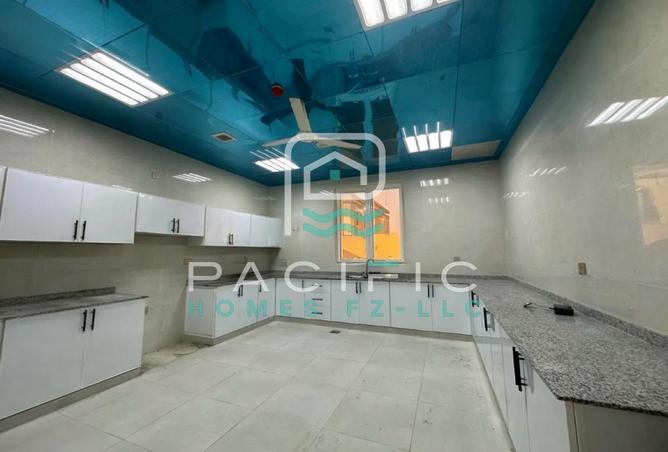 70280980 - صورة العقار 3