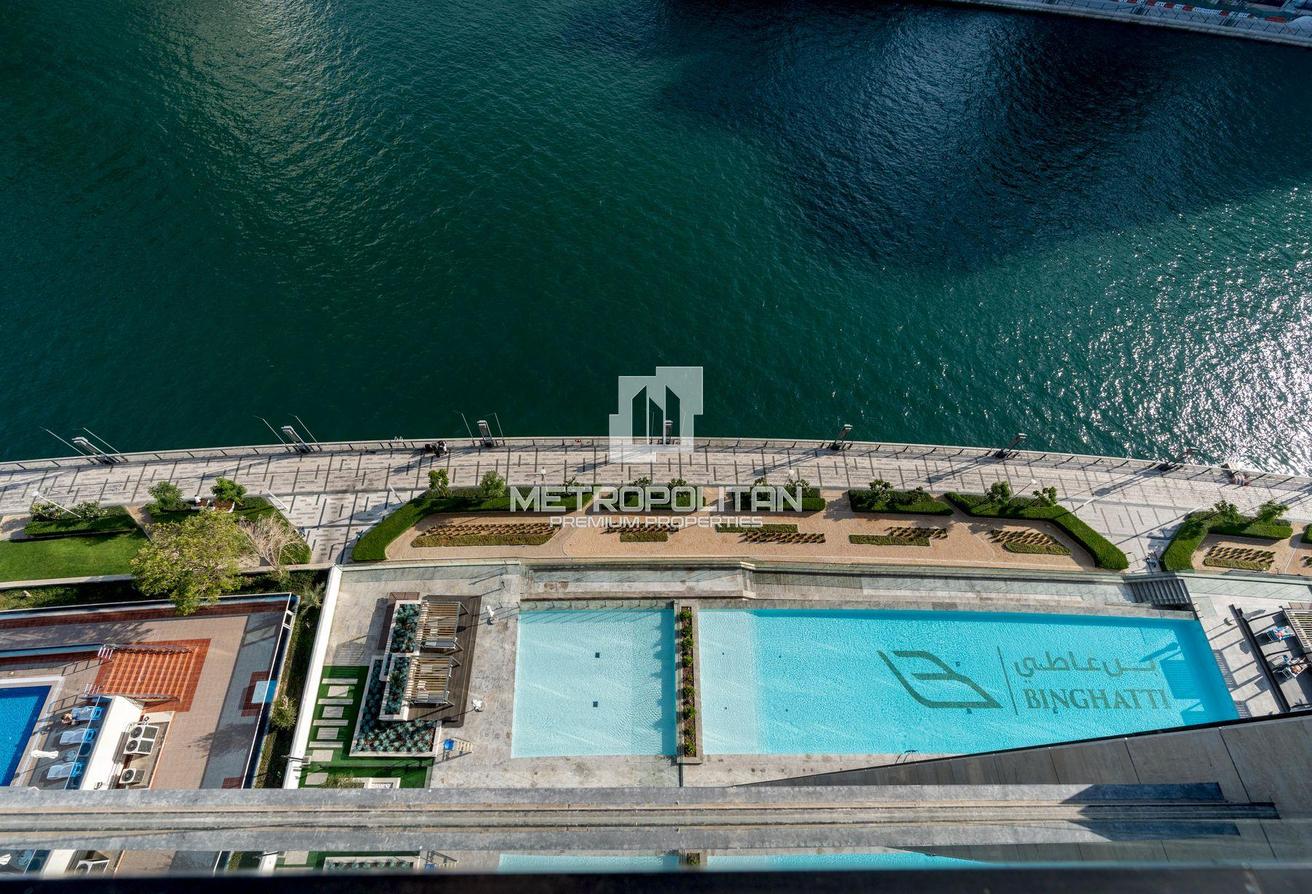 12 Cheques | Balcony Jacuzzi | Canal View | Luxury photo 24