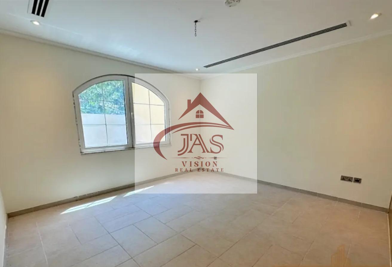 SINGLE ROW UPGRADED 5BED + MAID WITH PRIVATE POOL. photo 6