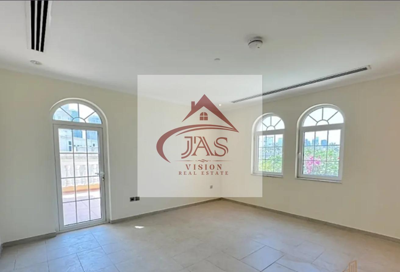 SINGLE ROW UPGRADED 5BED + MAID WITH PRIVATE POOL. photo 8