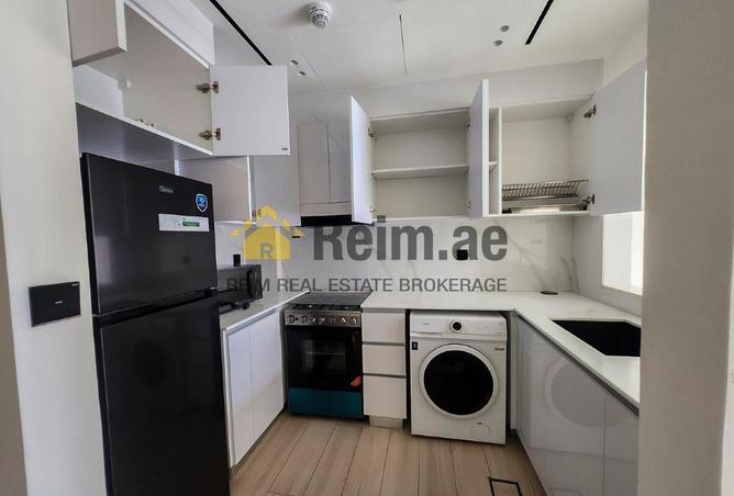 93148289 - Property Image 3
