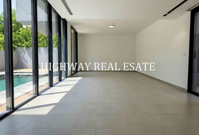147782217 - Property Image 2