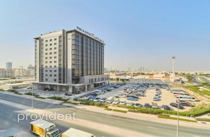 Apartment - Studio - 1 for sale in Bella Rose - Dubai Science Park - Dubai