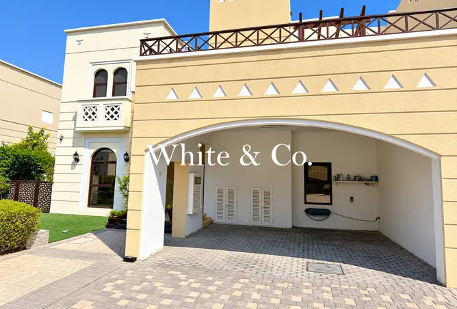 156005906 - Property Image 2