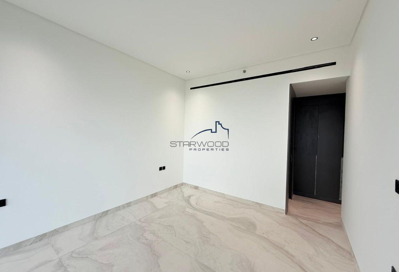 Brand New 3 Bed + Study | Park Access Park View photo 12