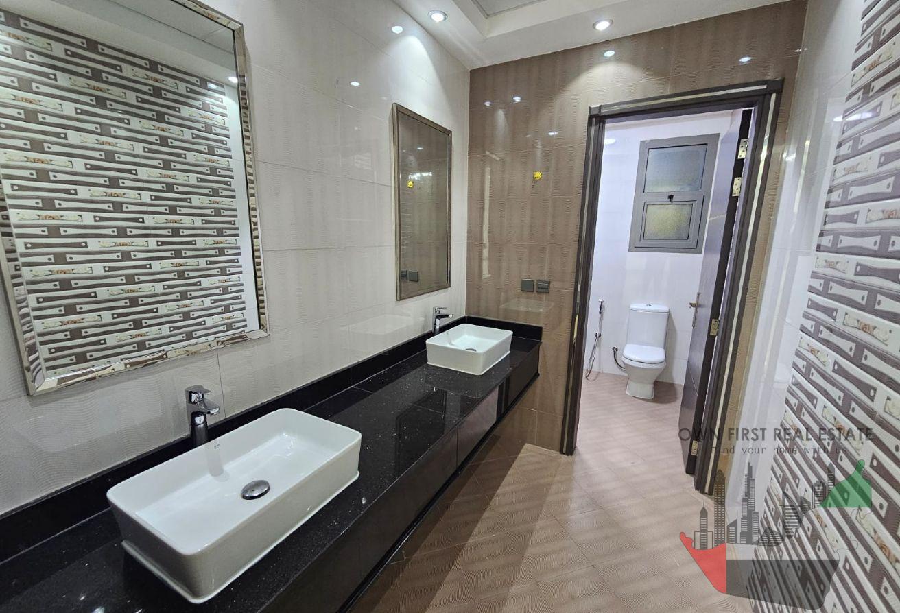 Brand New | 6BR Modern Villa for Rent photo 12