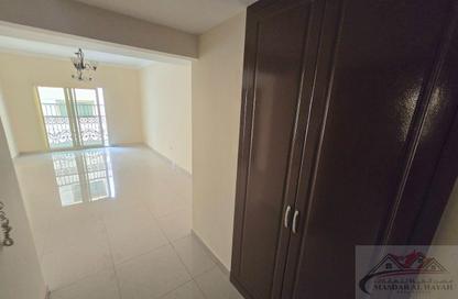 Apartment - 2 Bedrooms - 2 Bathrooms for rent in Muwaileh 29 Building - Muwaileh - Sharjah