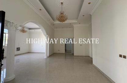 Villa - 6 - 7 for rent in Hoshi 1 - Hoshi - Al Badie - Sharjah