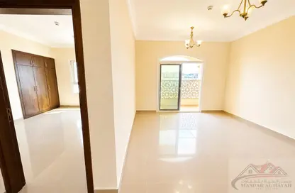 Apartment - 1 Bedroom - 2 Bathrooms for rent in Muwaileh 29 Building - Muwaileh - Sharjah