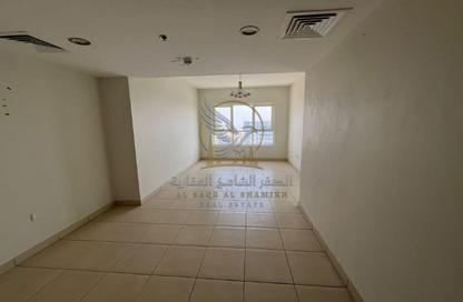 Apartment - 3 - 4 for rent in Al Khan Corniche - Al Khan - Sharjah