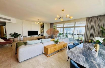 Apartment - 2 - 4 for sale in Madina Tower - JLT Cluster O - Jumeirah Lake Towers - Dubai