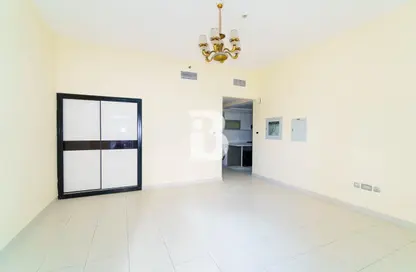 Apartment - 2 Bedrooms - 3 Bathrooms for rent in Glitz 1 - Glitz - Dubai Studio City - Dubai