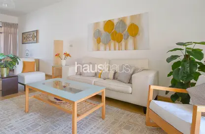 Apartment - 2 Bedrooms - 2 Bathrooms for rent in The Views 1 - The Views - Dubai