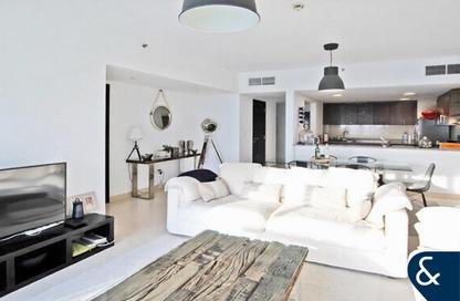 Apartment - 1 Bedroom - 2 Bathrooms for rent in Laguna Tower - JLT Cluster A - Jumeirah Lake Towers - Dubai